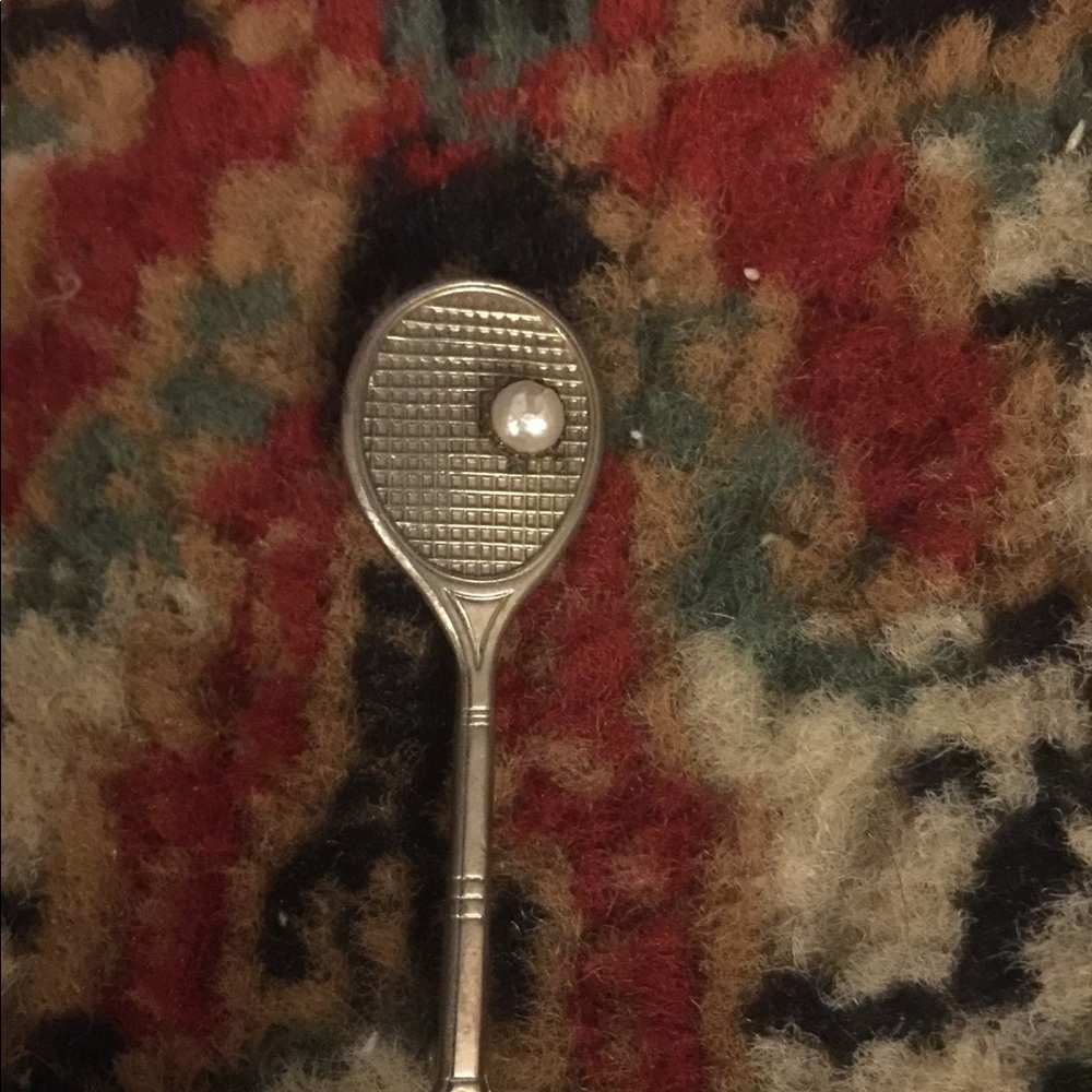 Brooch